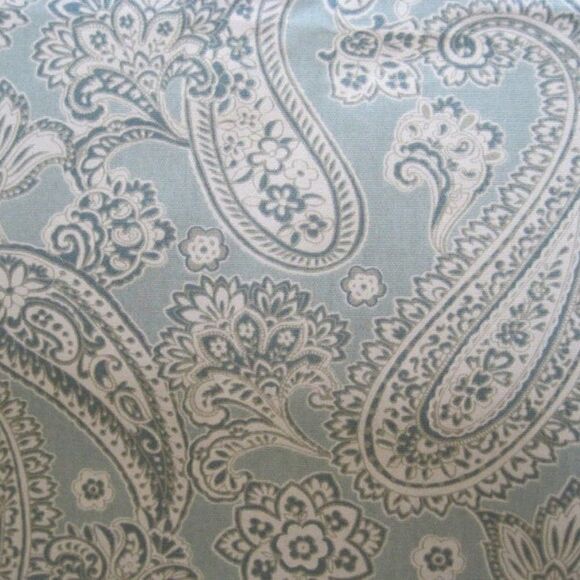 Paisley Medium Weight Upholstery Fabric Green Mint - Picture 1 of 2